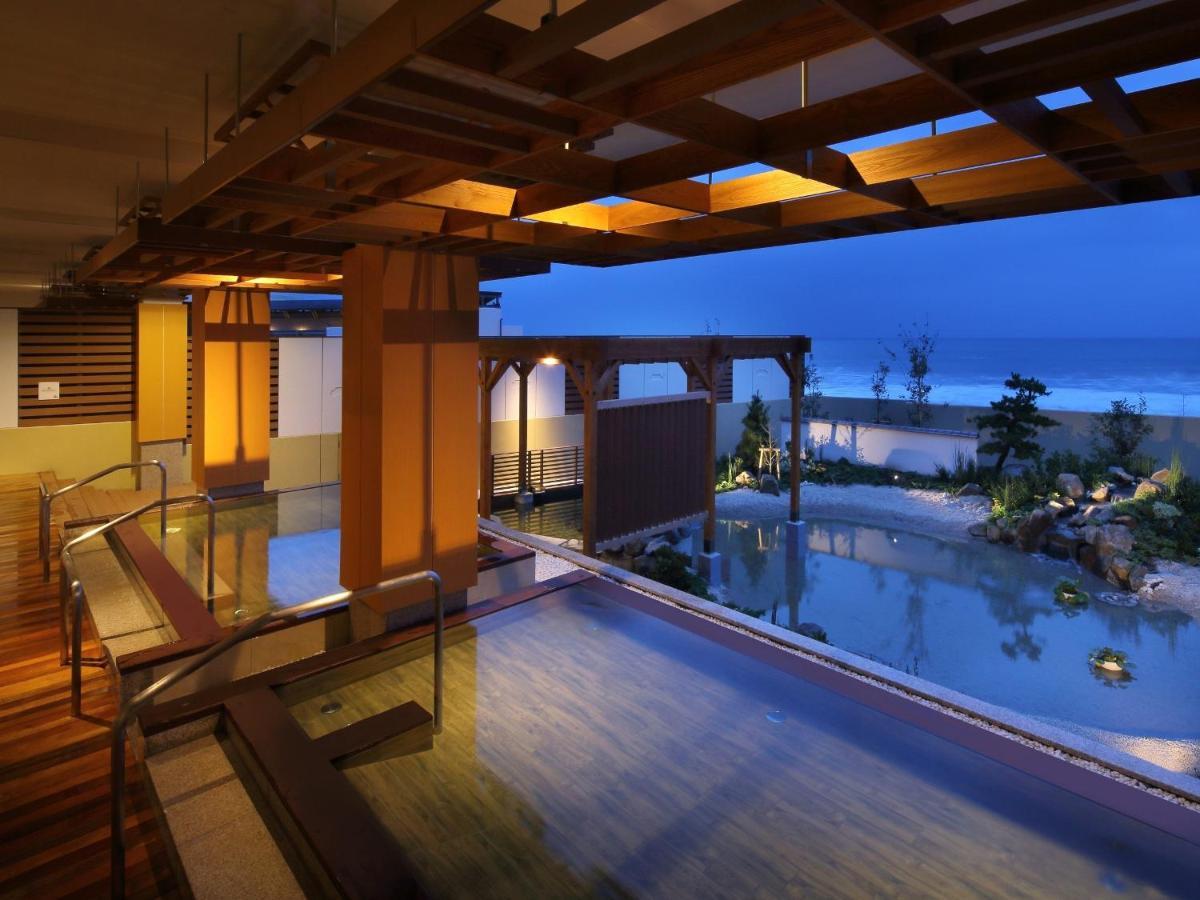 Kamogawa Grand Hotel Eksteriør billede