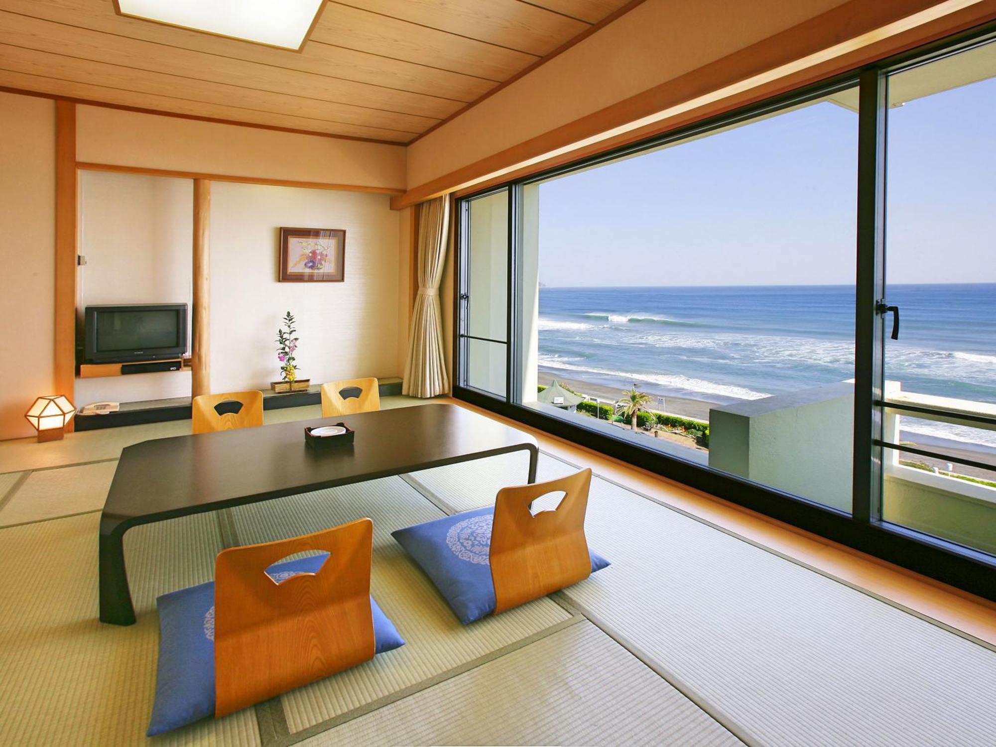 Kamogawa Grand Hotel Eksteriør billede